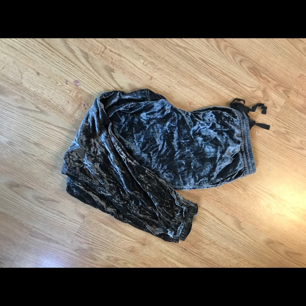 GAP Crushed Velvet Joggers